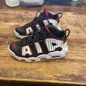 Nike Air More Uptempo Pinstripe